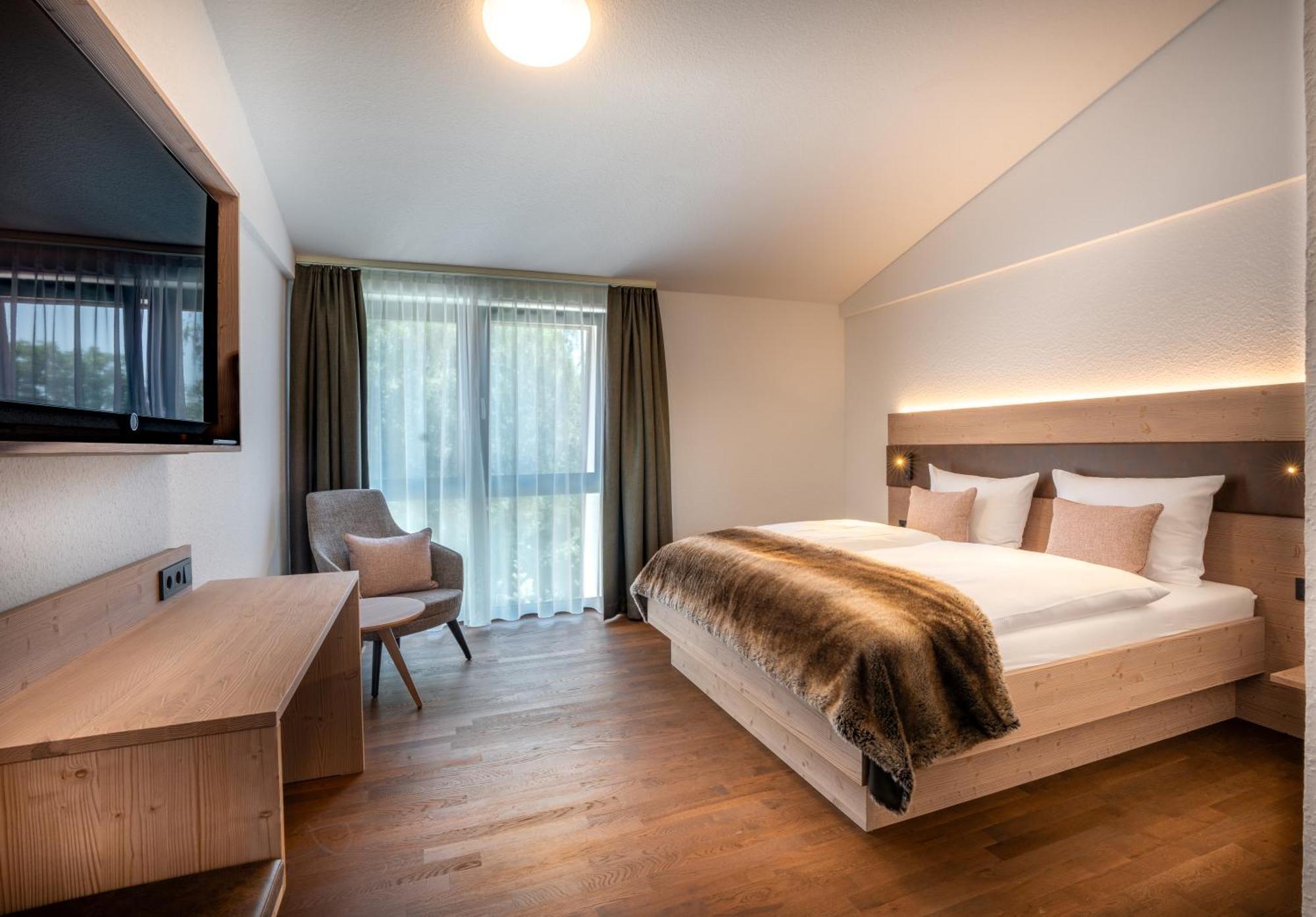 Landhotel Gruener Wald Neuhausen  Kültér fotó